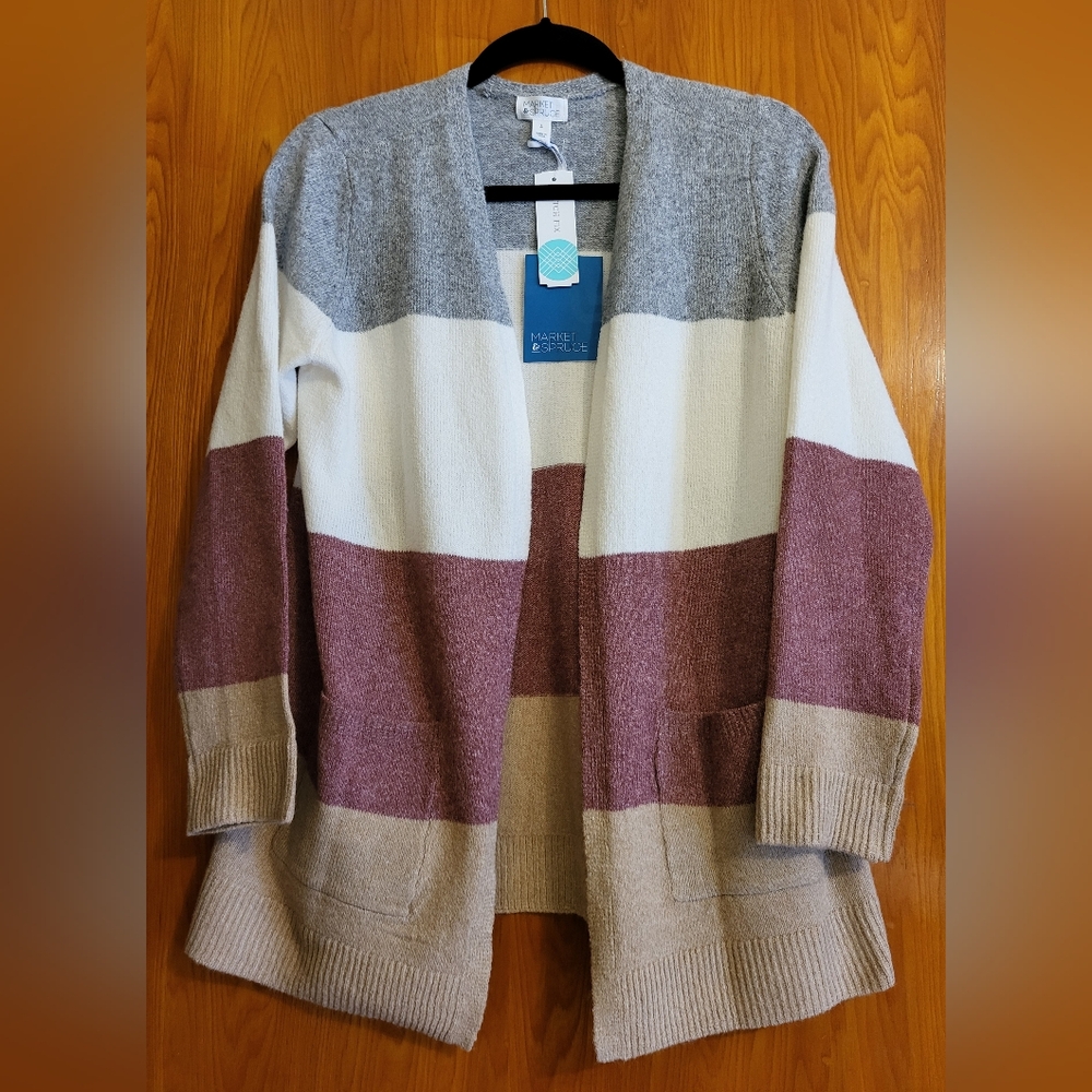 Two Pocket Open Cardigan Sweater